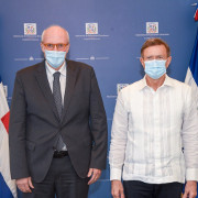 O Secretário-Geral a.i. realiza uma visita oficial à República Dominicana