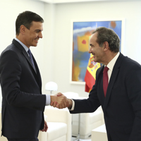 Pedro Sánchez se reúne com o Secretário-Geral Ibero-americano, Andrés Allamand