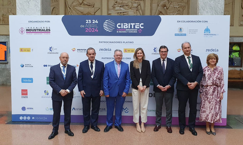 Allamand, en el Congreso «Transformando megatendencias en oportunidades»